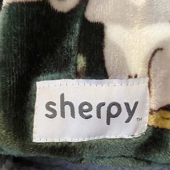 Sherpy Green Koala Hooded Blanket Coat Cozy cottage cabin comfy lounge wear - Picture 3 of 14
